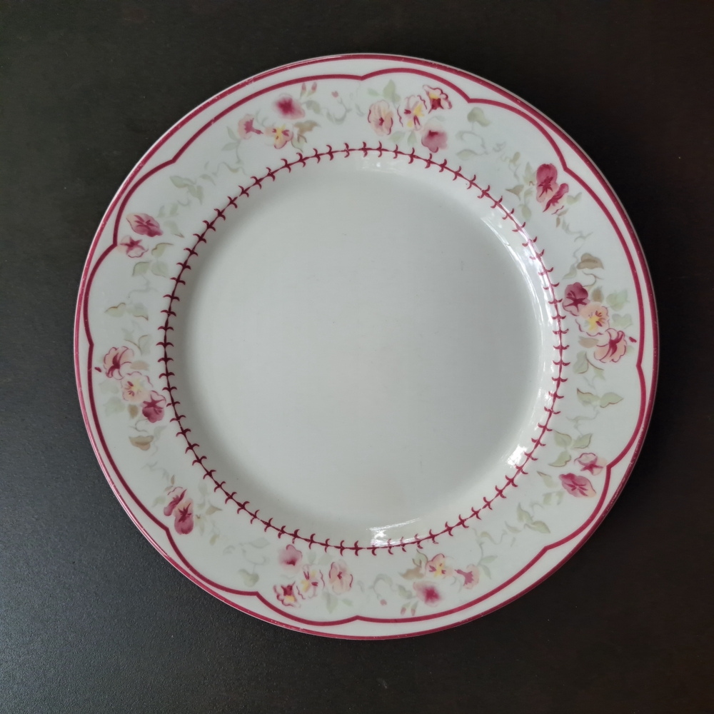 Waverly Garden Room Dessert/ Salad Plate SET Of 2 8.25in